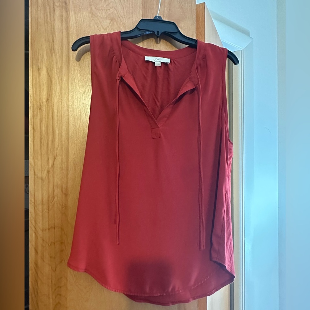 Beautiful Red LOFT Split-Neck Blouse